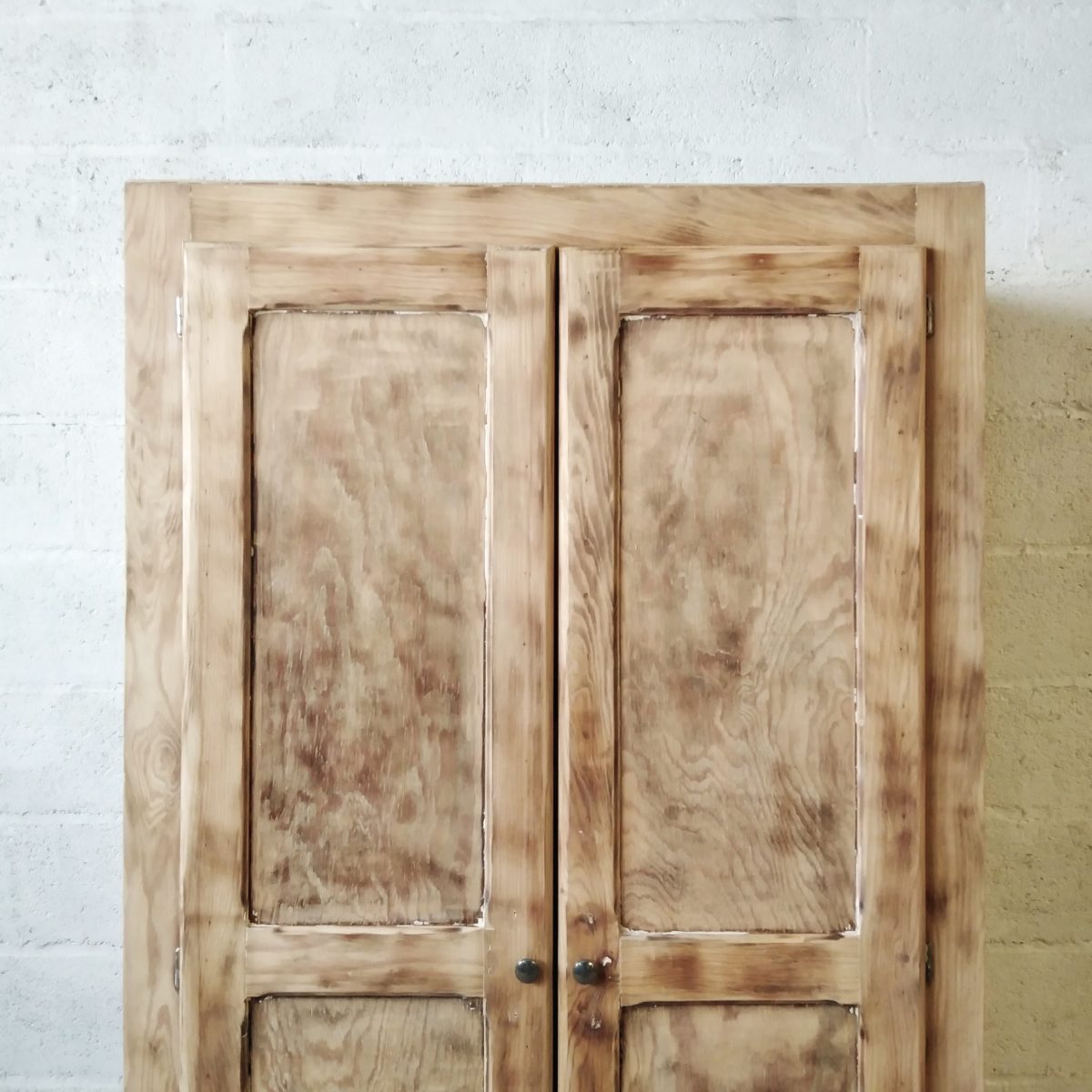 Armoire Parisienne en bois naturel – Image 4