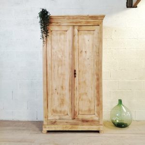 Armoire Parisienne en bois naturel