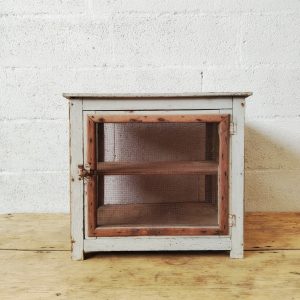Garde-Manger ancien