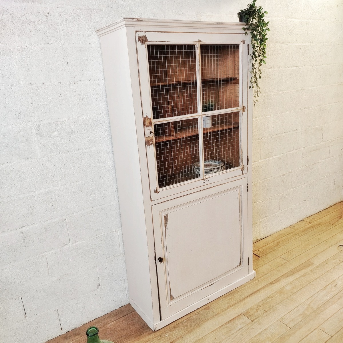 Armoire fermière patinée – Image 4