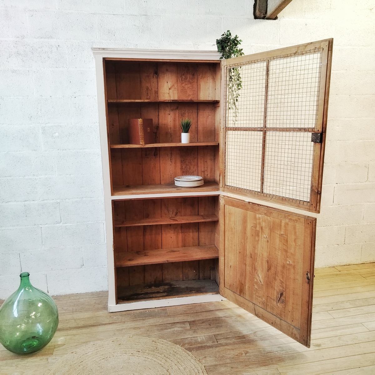 Armoire fermière patinée – Image 5