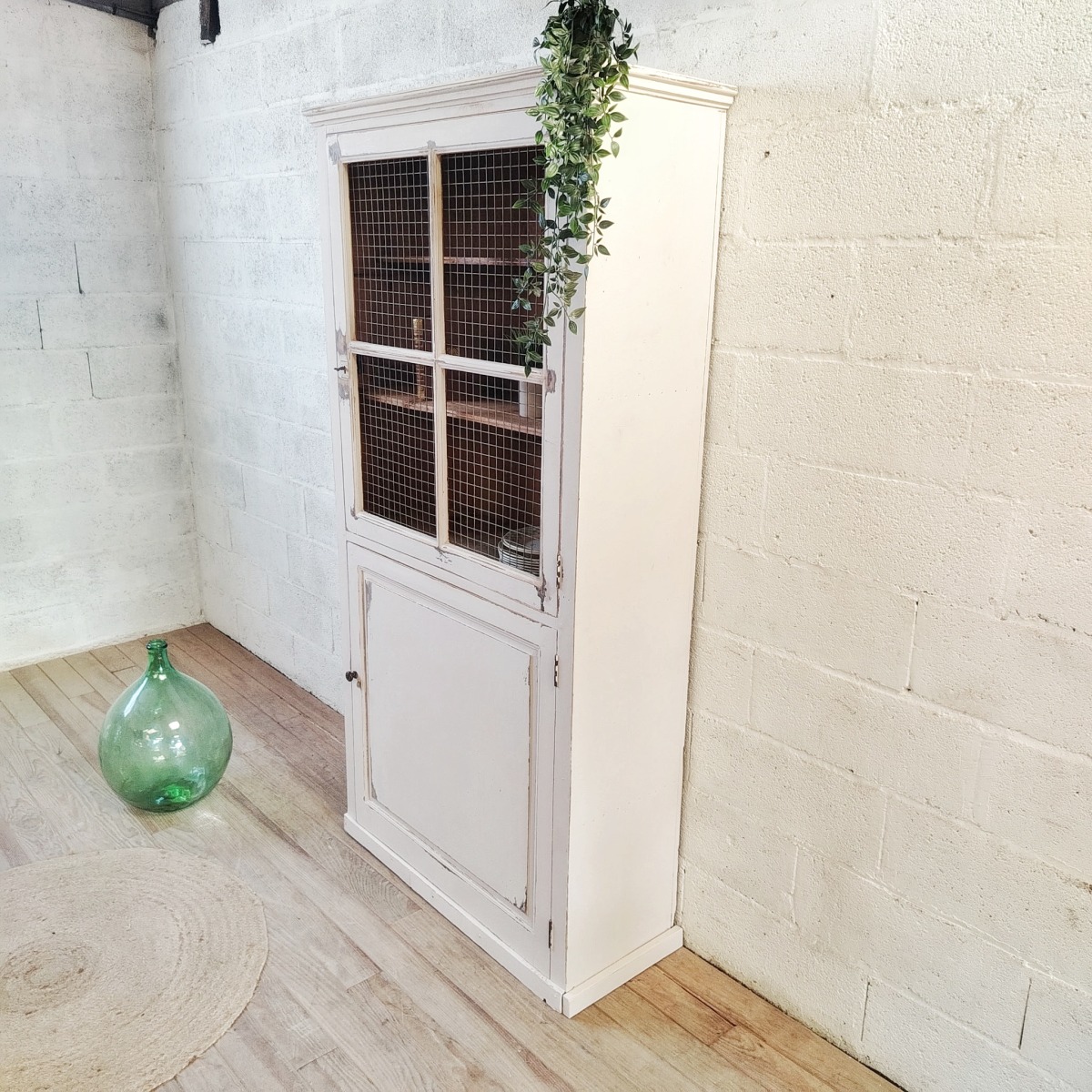 Armoire fermière patinée – Image 6