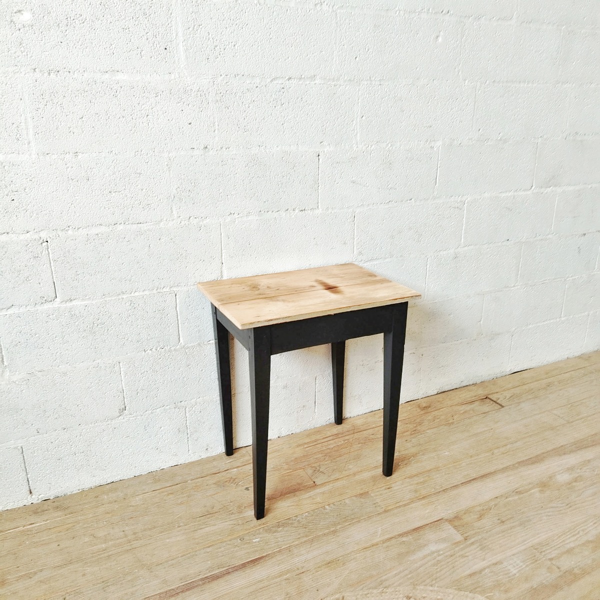 Table d'appoint - Bout de canapé Noir & Bois – Image 3