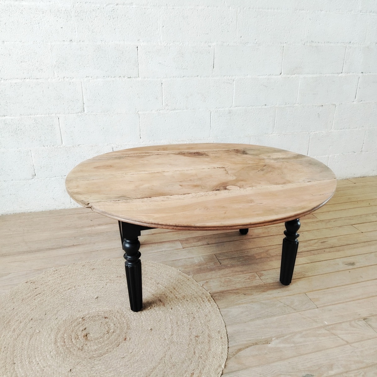Table basse noire et bois – Image 3
