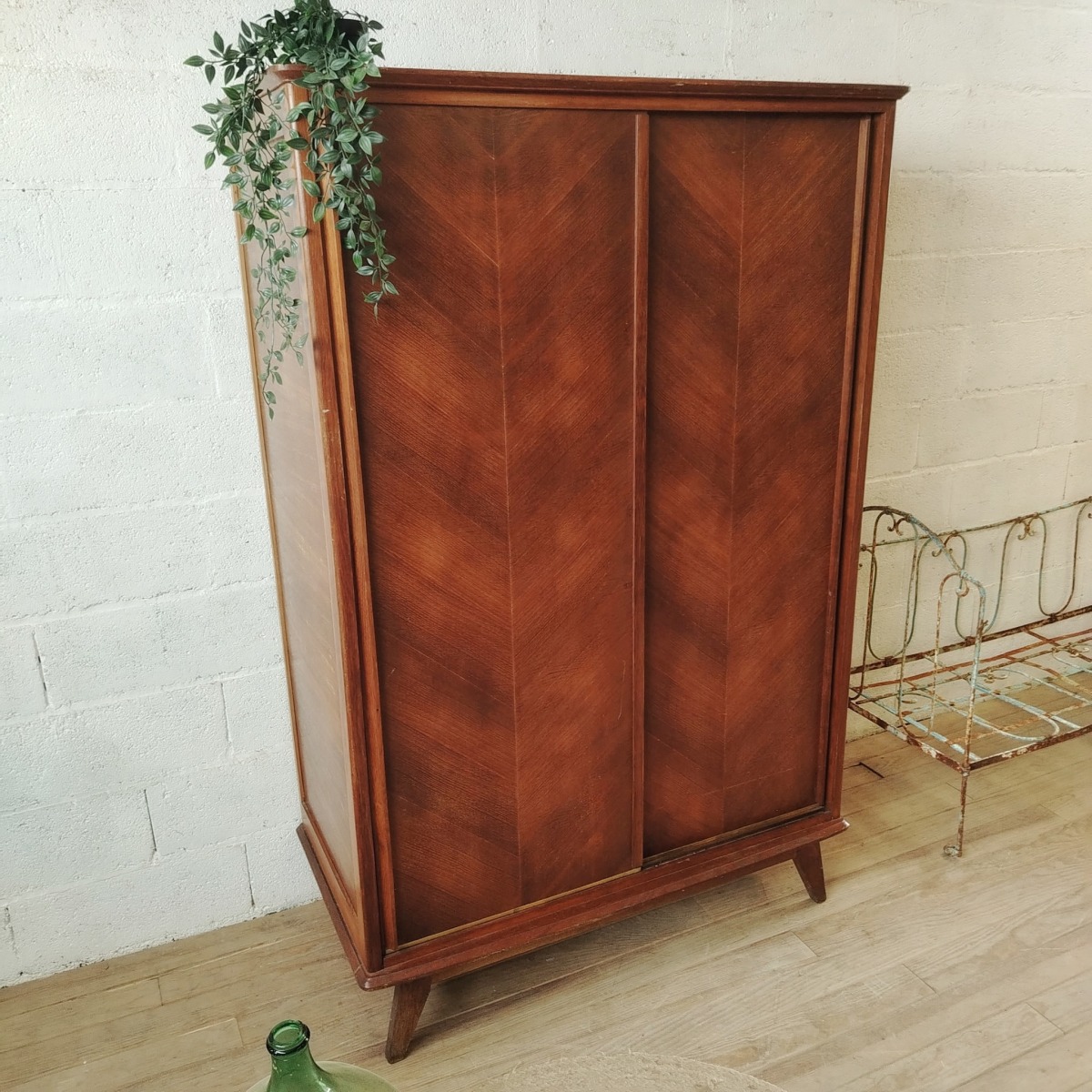 Armoire Vintage – Image 2