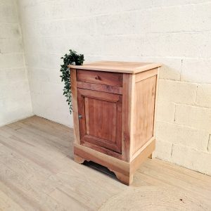 Buffet - confiturier en Noyer