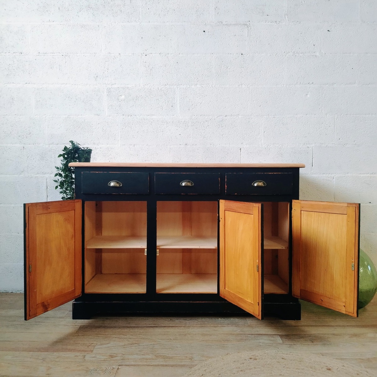 Buffet enfilade Noir et Bois – Image 4