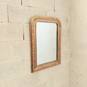 Miroir doré ancien