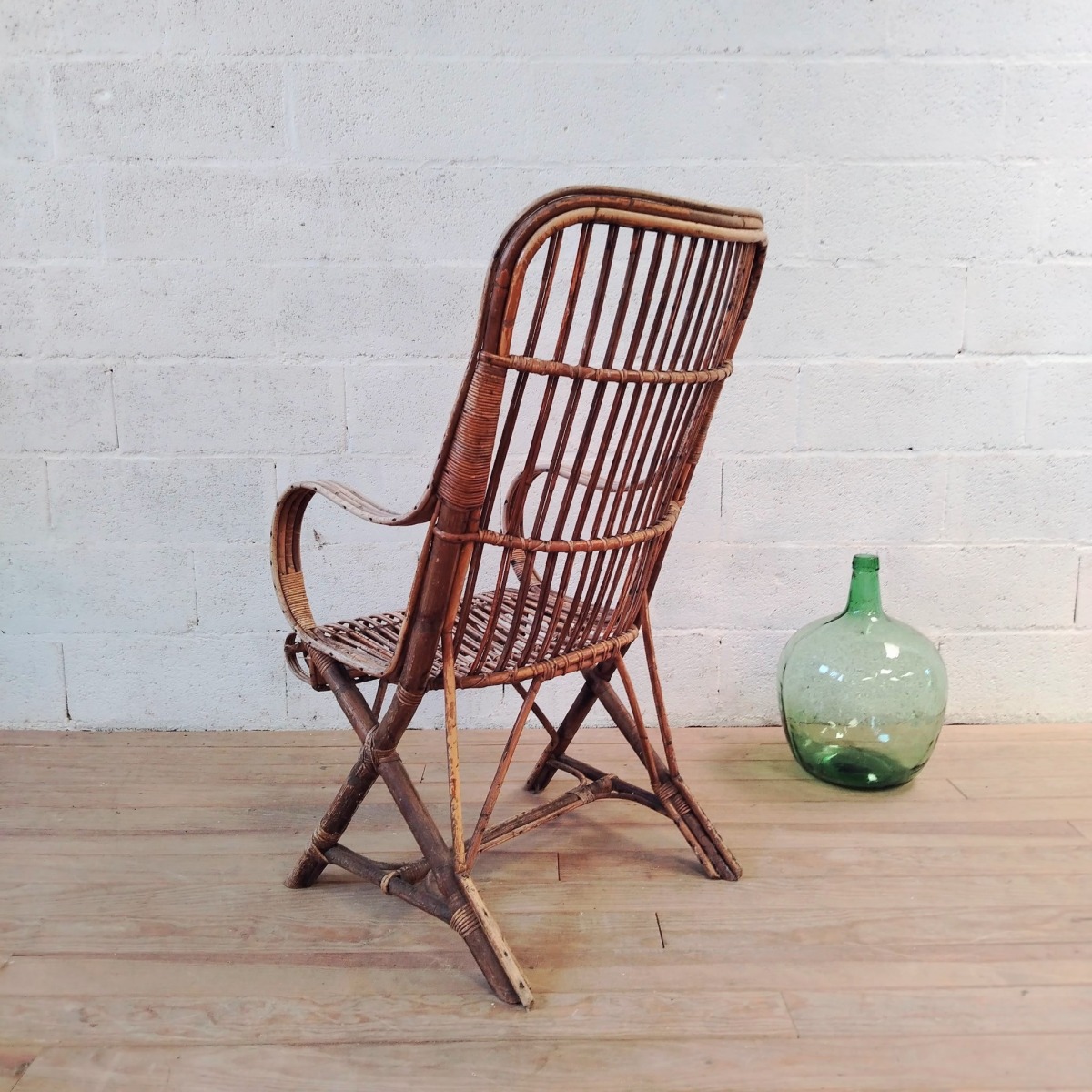 Fauteuil vintage en rotin – Image 4