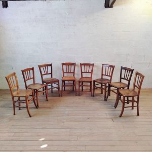Série de 8 chaises Bistrot