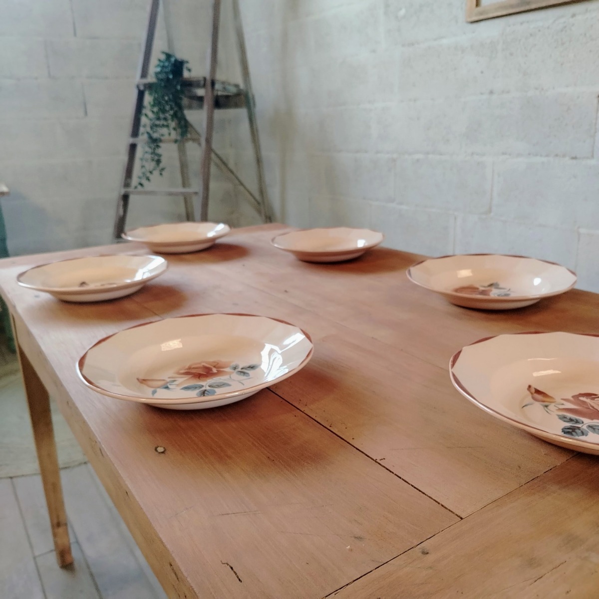 Table de ferme en bois naturel – Image 3