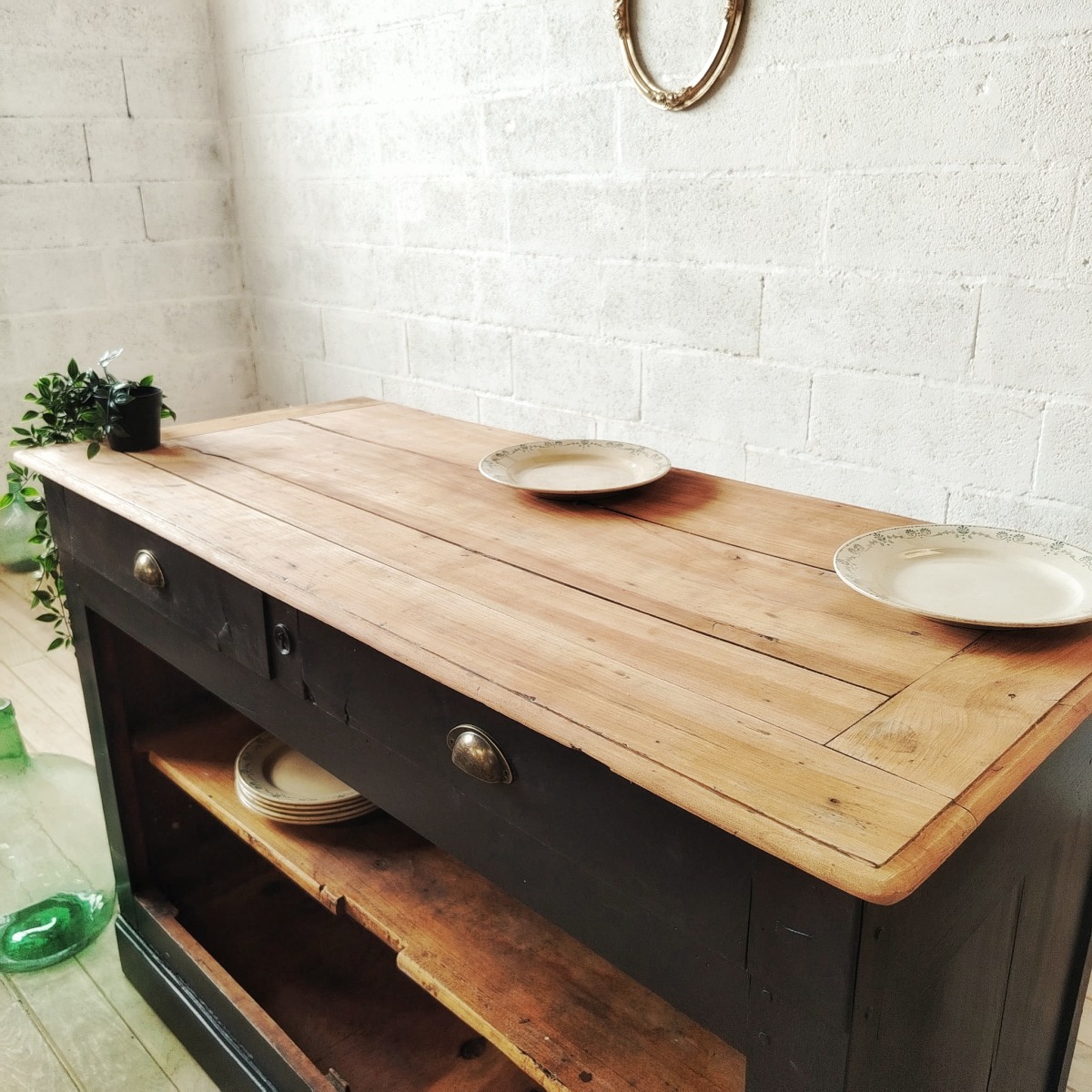 Buffet comptoir noir et bois – Image 4
