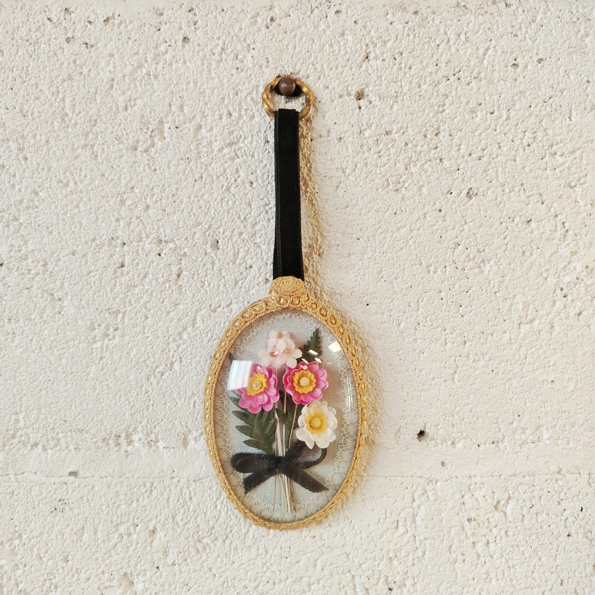 Médaillon vintage