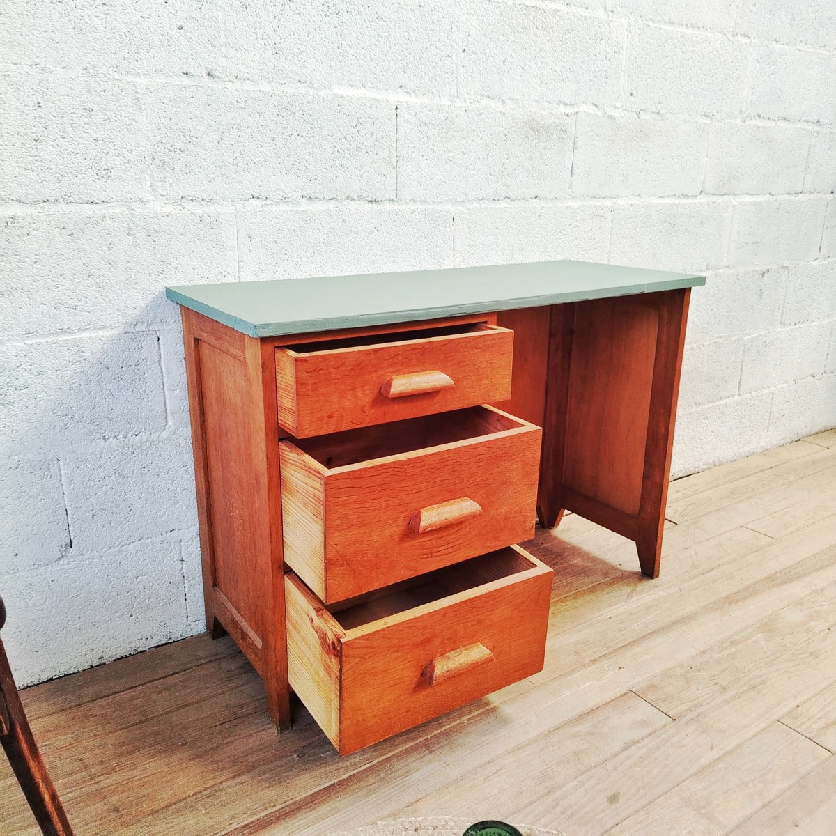 Bureau Chêne et Vert Sauge – Image 4