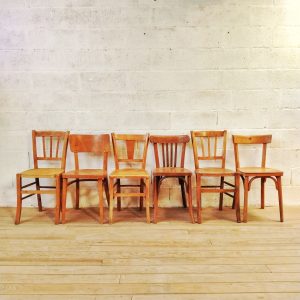 Série de 6 chaises Bistrot dépareillées