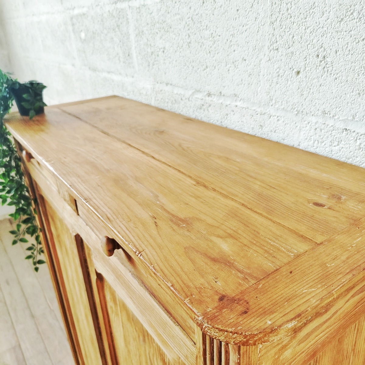 Buffet Parisien en bois naturel – Image 5