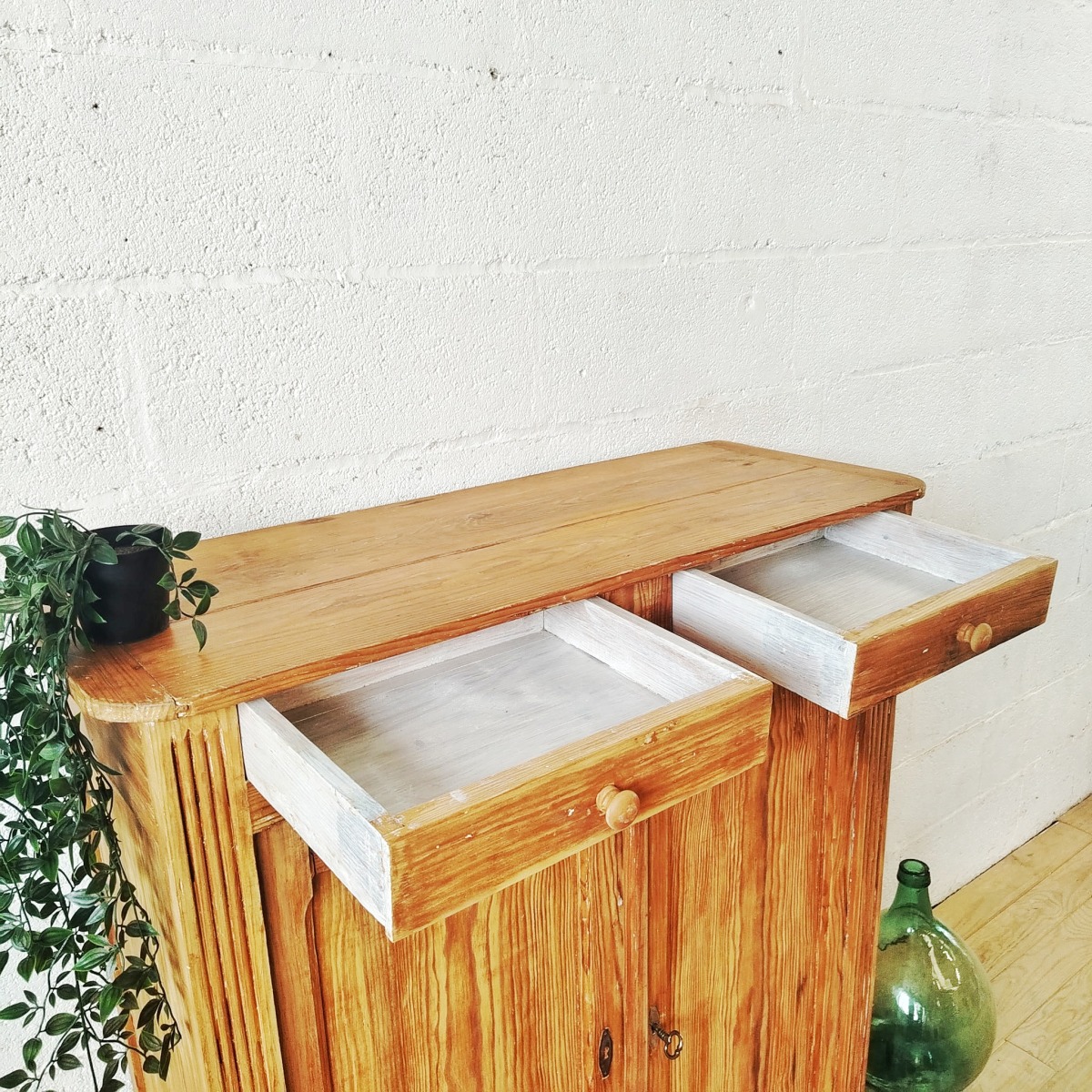 Buffet Parisien en bois naturel – Image 4