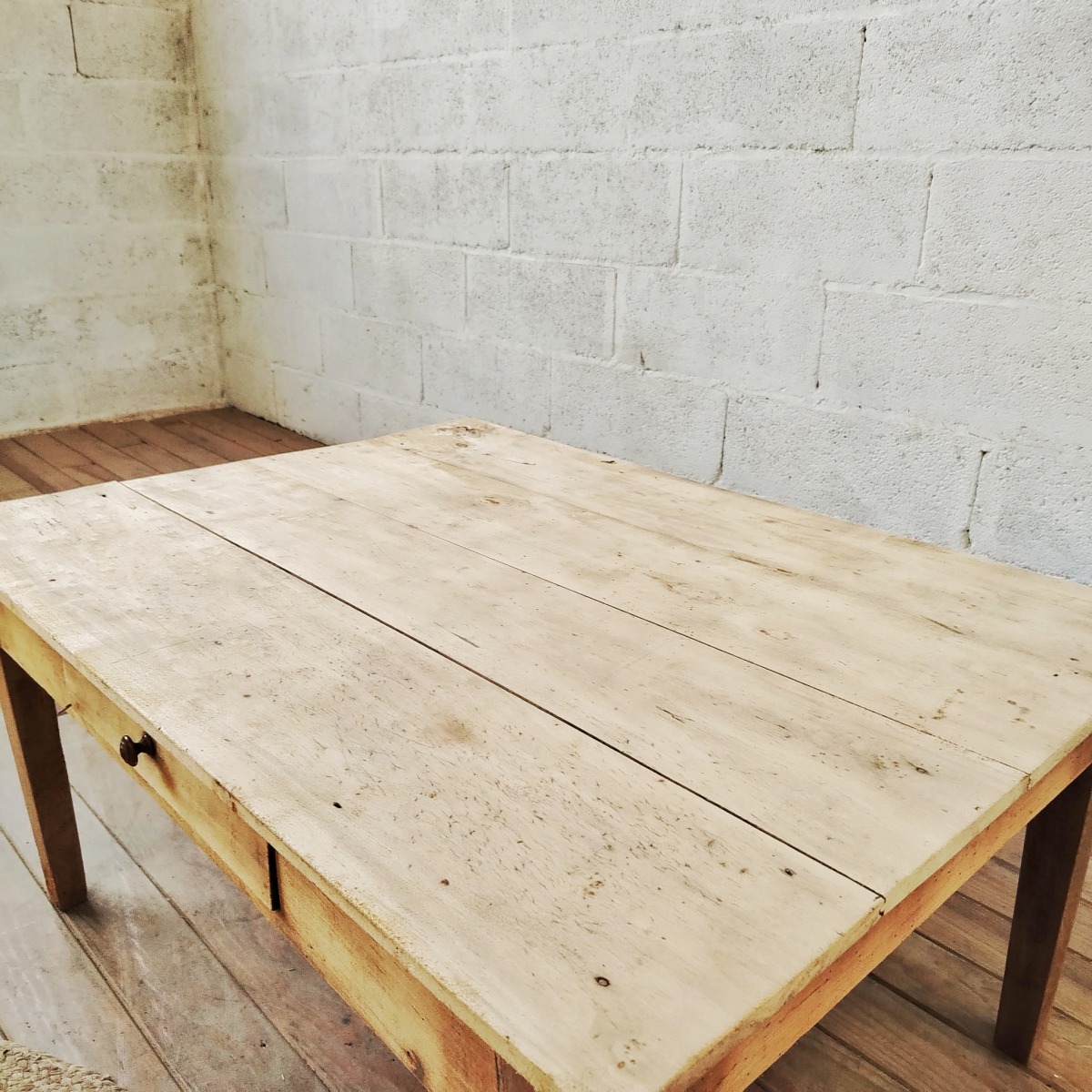 Table basse fermière en bois naturel – Image 4