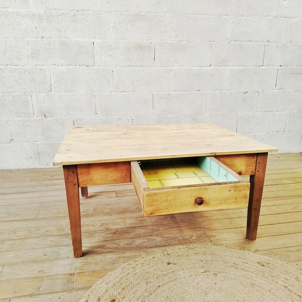 Table basse fermière en bois naturel – Image 5